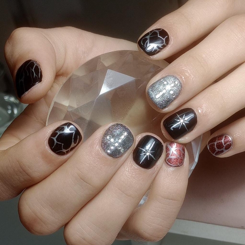 Look Fiorella Nails Design 29