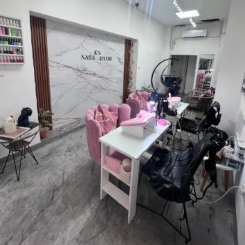 Look KN Nails Studio 1