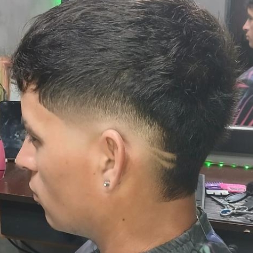 Look LADY BARBER 3
