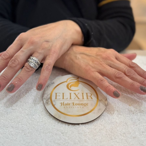 Look Elixir Hair Lounge Estilista 11