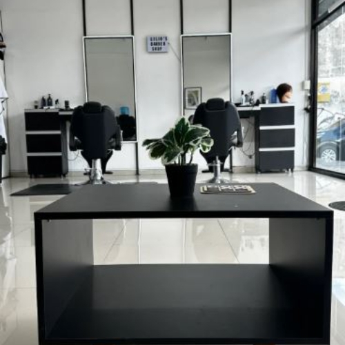 Look Lilio&rsquo;s Barber Shop 3