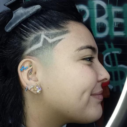 Look LADY BARBER 7